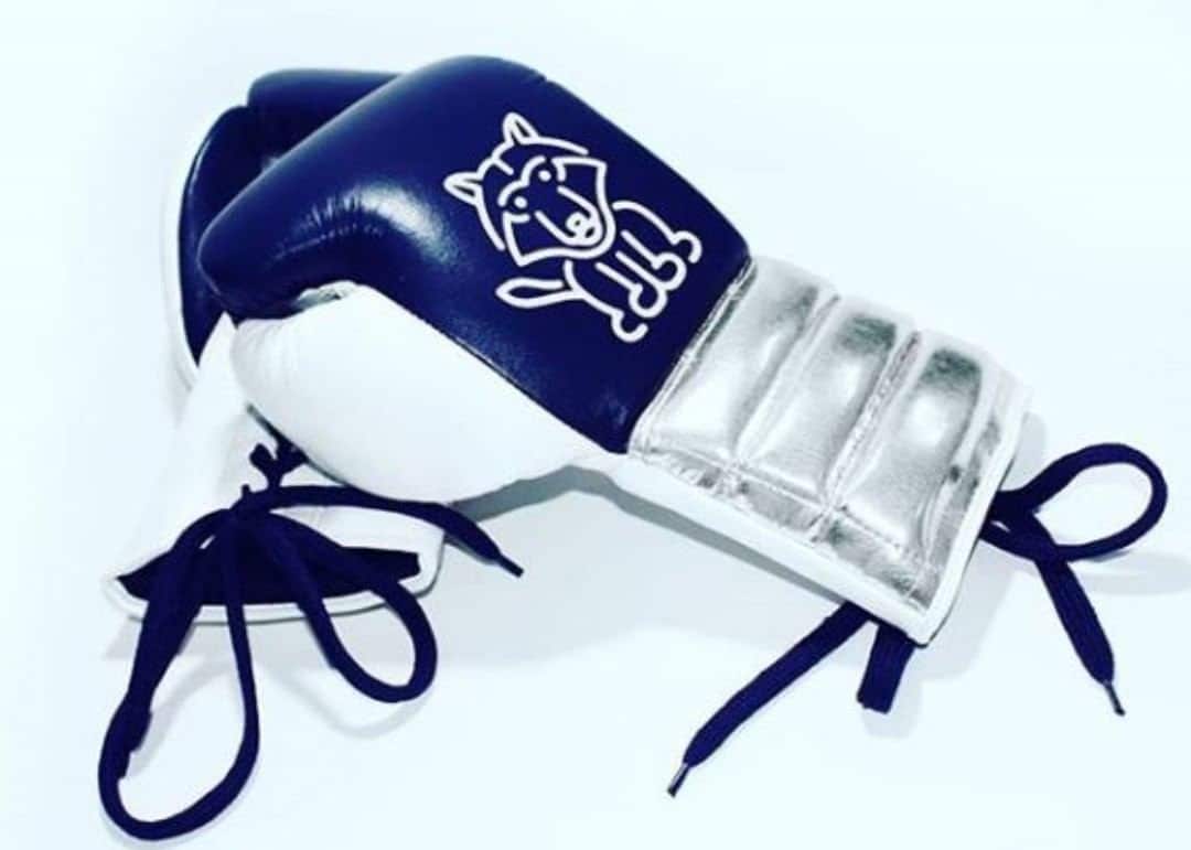 #boxing gloves# - #premierboxing - #personalised gifts - #boxingpunchmitts - #best gift for him